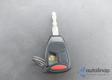 2005 Dodge Dakota Slt z USA, uszkodzony, nr VIN 1D7HW48N45S252635